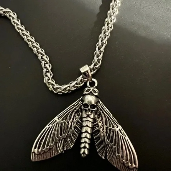 Goth Necklace - Picture 3 of 3